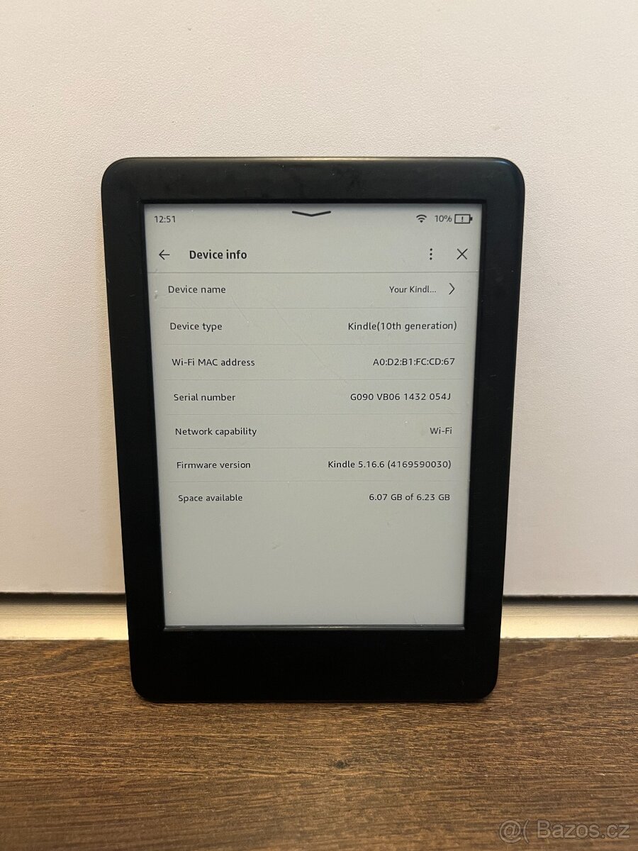 Čtečka knih Amazon Kindle 10. gen 8GB černá