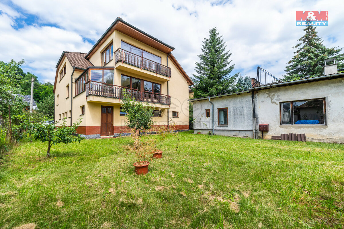 Prodej rodinného domu, 270 m², Zlín, ul. Pekárenská