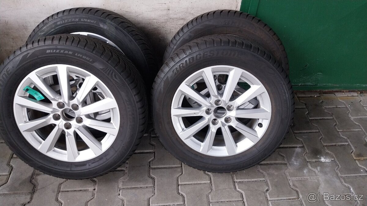 Prodám alu 5 X 100 Audi,VW Škoda pneu 205/60/16