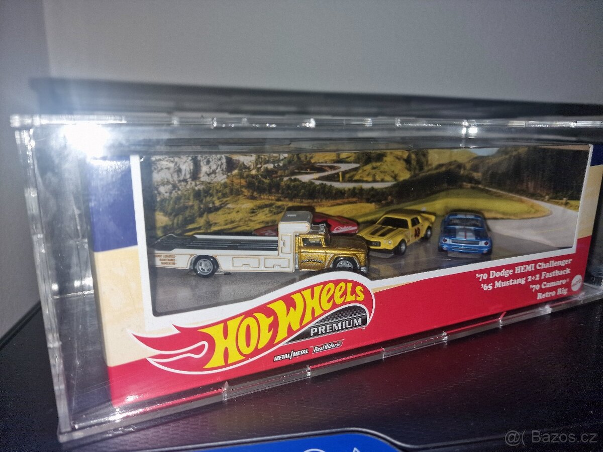 Hot wheels premium diorama