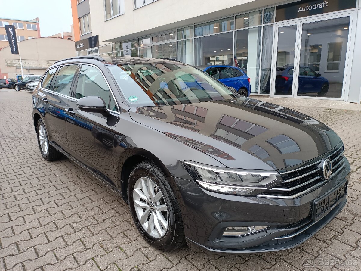 VW Passat B8 2.0TDI 110kW DSG Full LED ACC ERGO Navi Qi