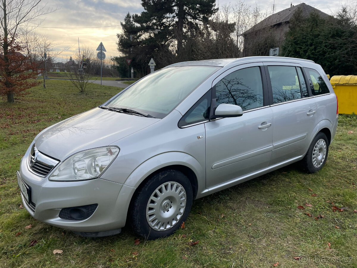 Opel Zafira B, 1.6, 85kw, benzin, 87-tis. km, tžné, 7míst