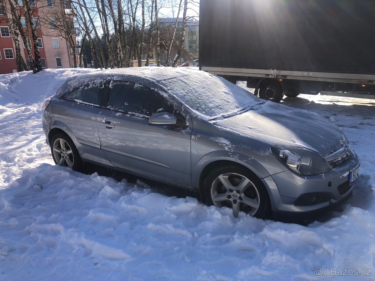 Opel astra gtc