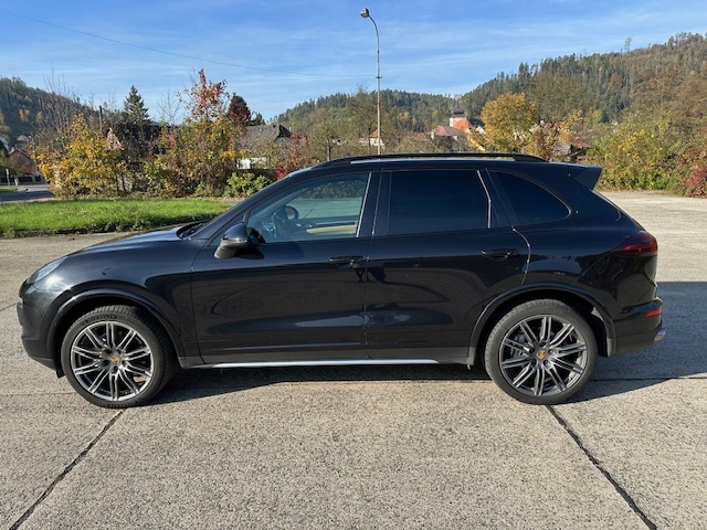 Porsche Cayenne Platinum Edition 4,2 d