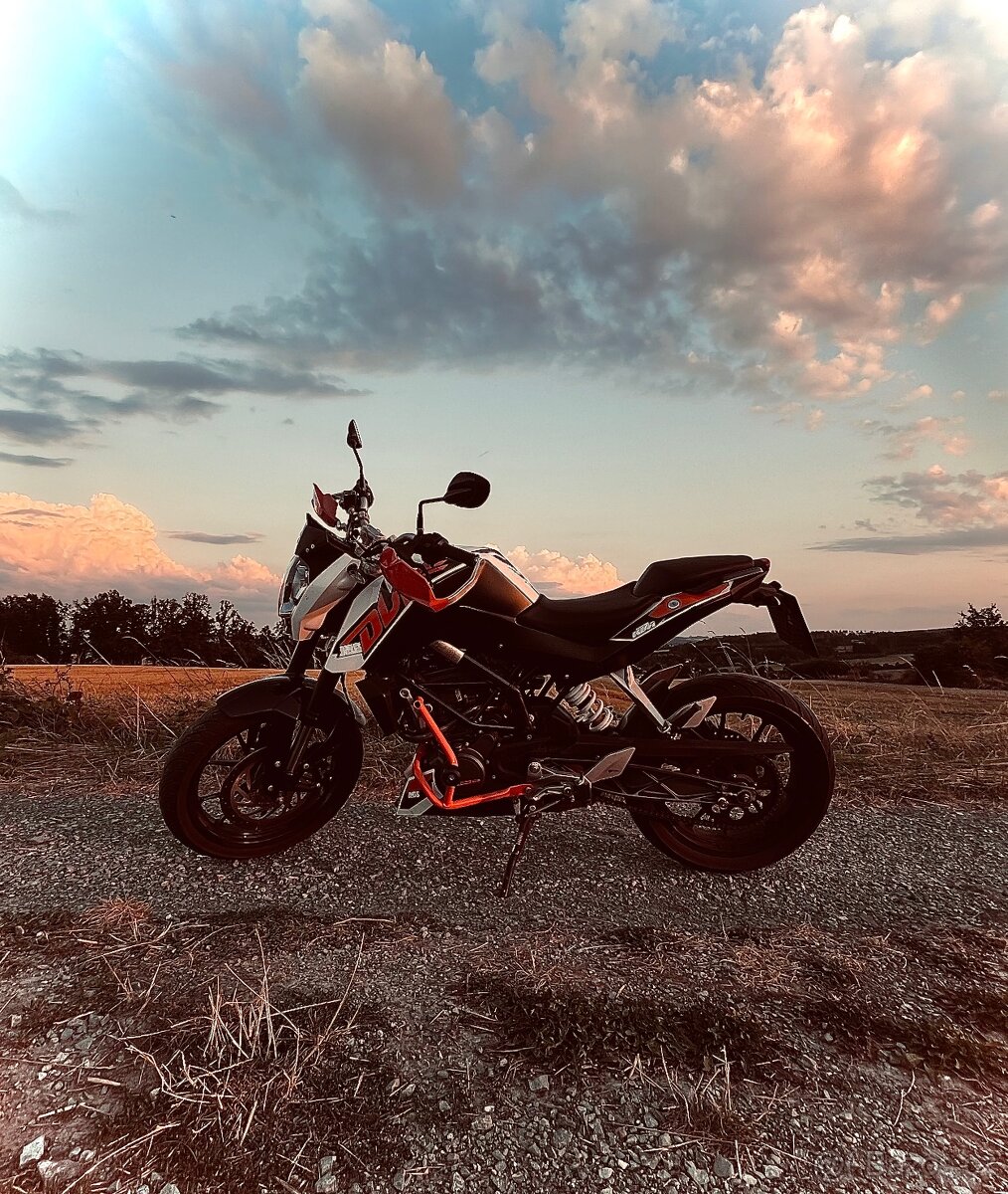 KTM Duke 125