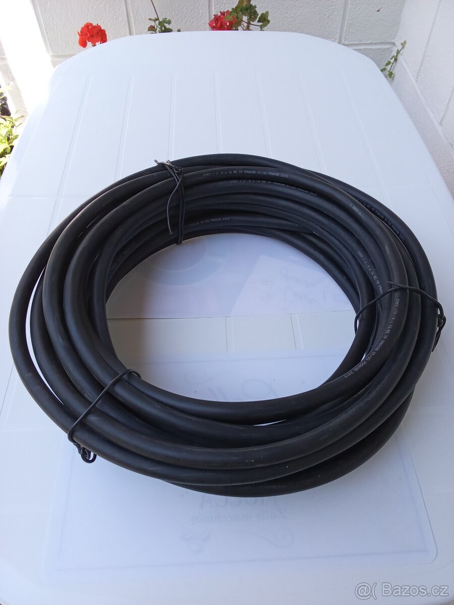 Nový měděný kabel CYKY-J 4x16