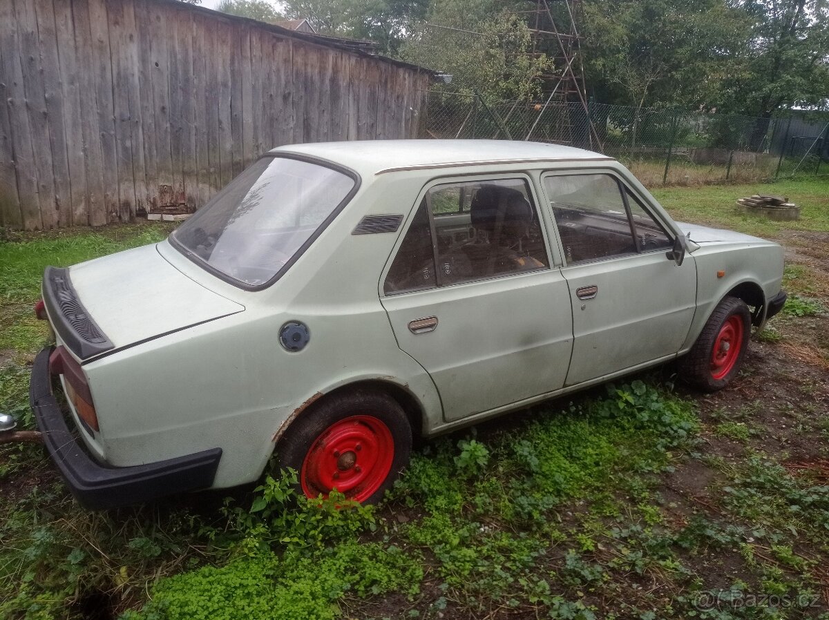 Škoda 120l