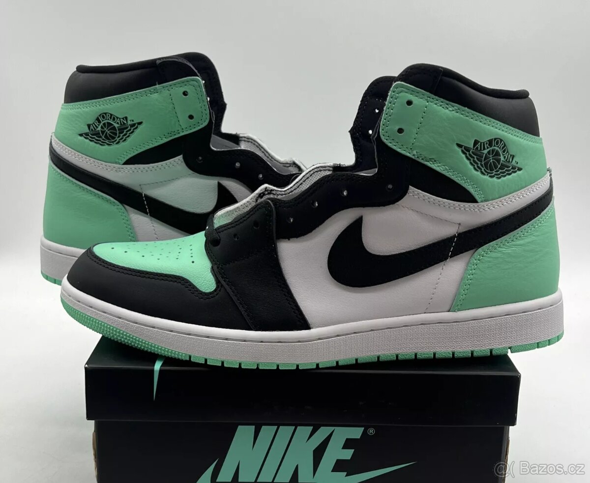 Nike Air Jordan 1 Retro High OG Green Glow