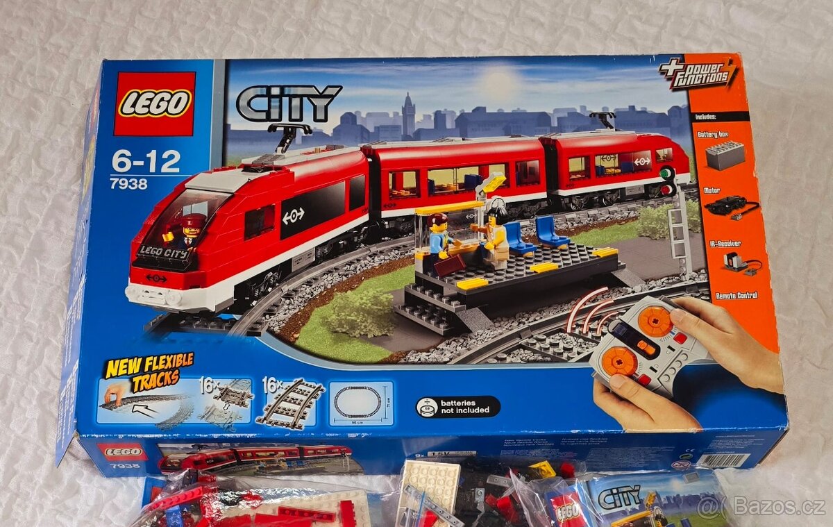 LEGO CITY OSOBNÍ VLAK 7938