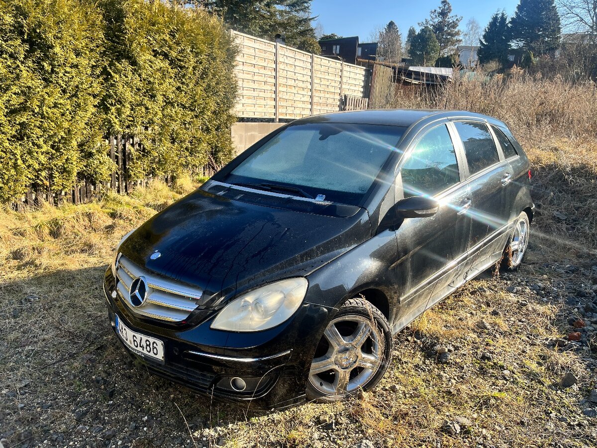 Mercedes Benz B 170