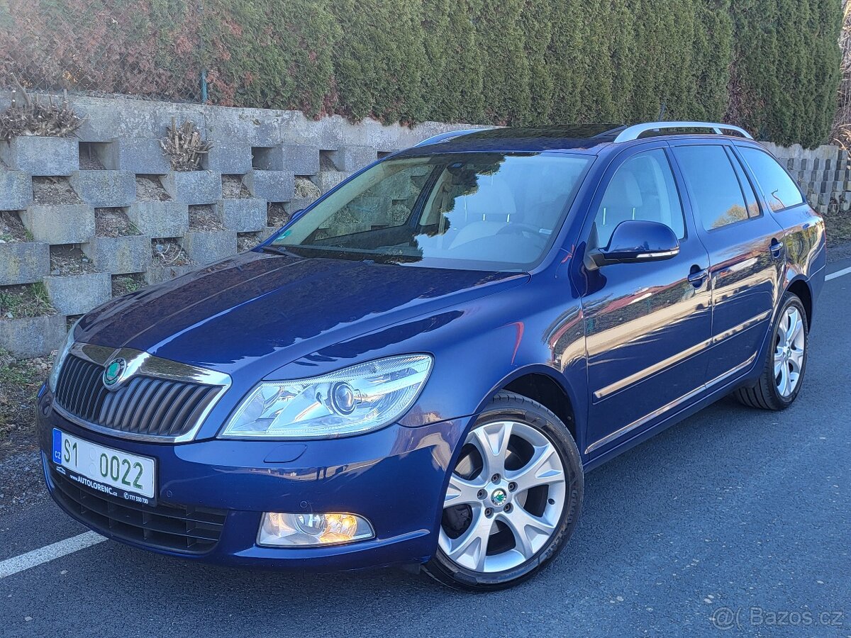 Škoda Octavia II 2.0TDi Elegance DSG - Kůže - šíbr - tažné