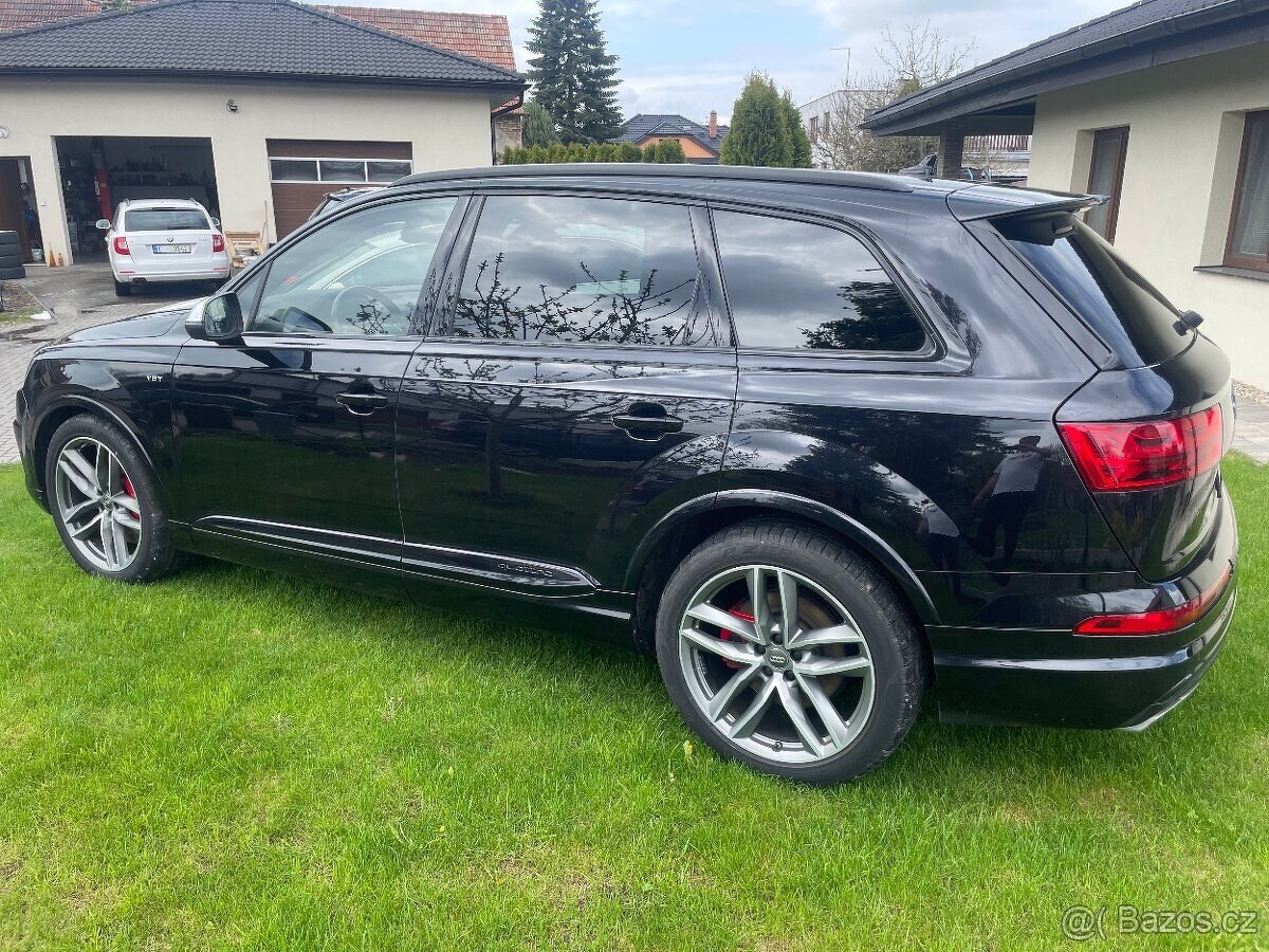 Audi SQ7 4.0 Tdi 320kW Matrix PANO Masaz Air sedacky