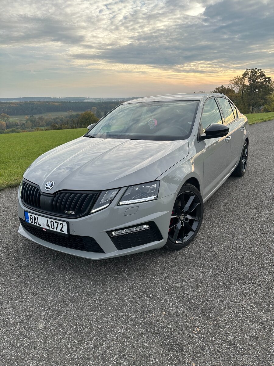 Škoda Octavia RS 2.0 TDI 135kW DSG-Tažné-Navi