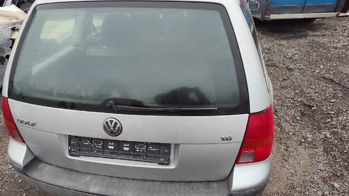 VW golf IV 4 1,6  díly