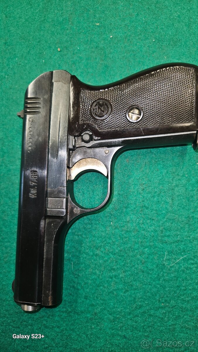 Pistole CZ vz.27