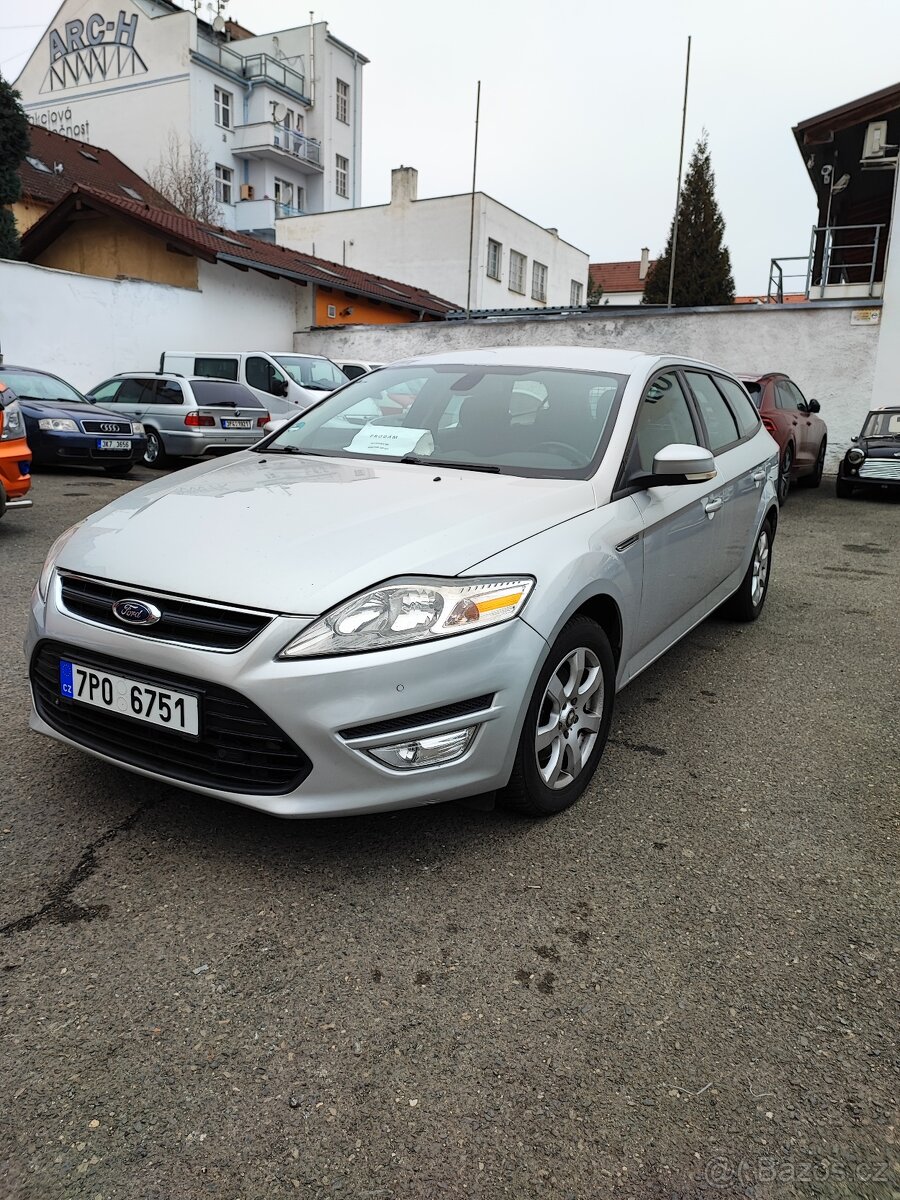 Ford Mondeo, 2.0 TDCi Ojeté, 2012, 235 891 km 130 000 Kč Zob