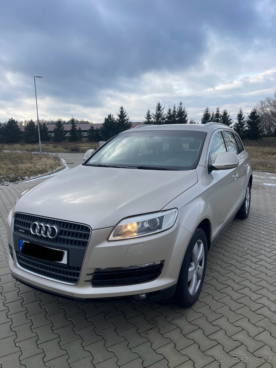 AUDI Q7 3.0TDi QUATTRO S-LINE BOSE