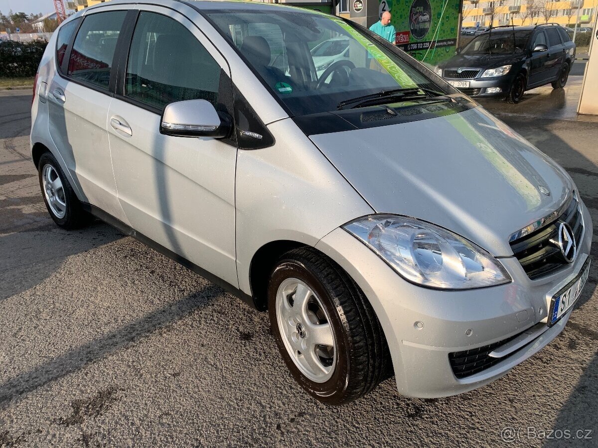 Mercedes A 170i 11/2009 Facelift Manuál naj. jen 162500km