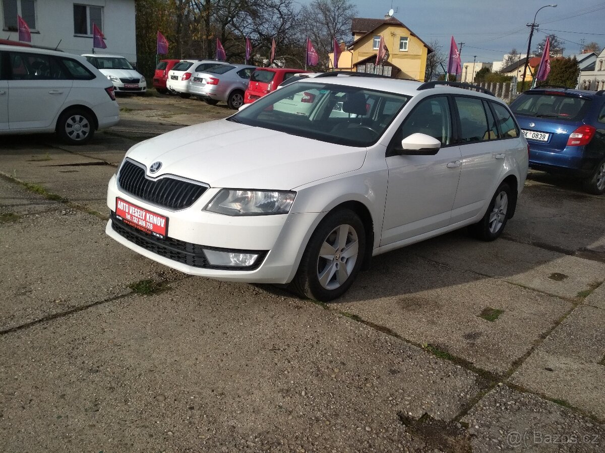 ŠKODA OCTAVIA  COM 4x4 III 1,6 TDi,77 KW,NAVIG,ESP,KLIMA,ČR.