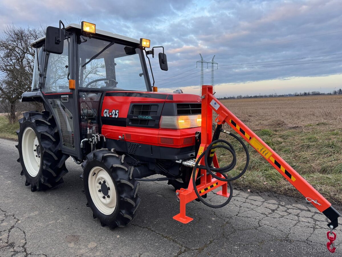 Japonský traktor KUBOTA GL 25
Diesel