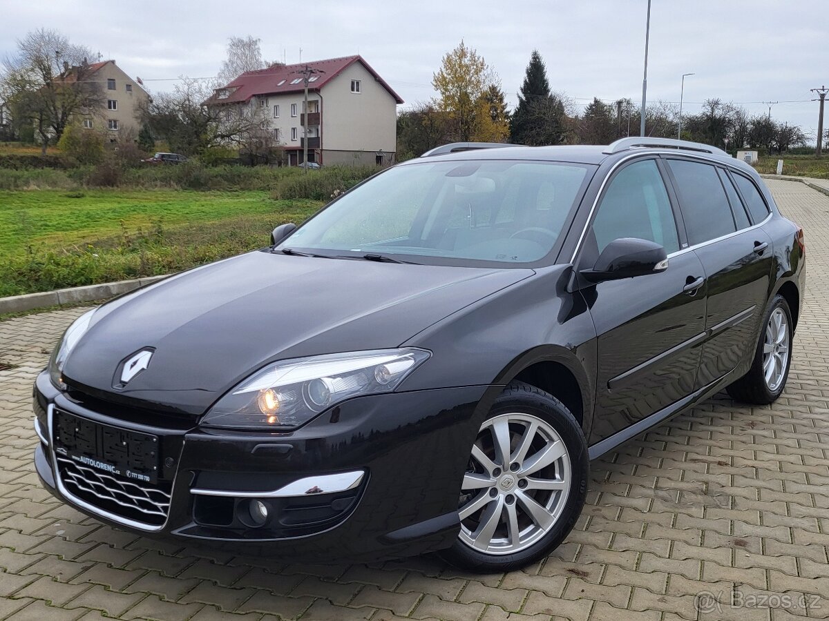 Renault Laguna III 2.0dCi 150PS 4Control - tažné - 2x sada p