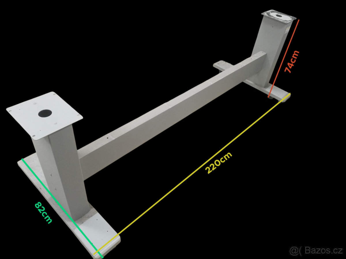 Základna pro pracovní stůl s kolečky