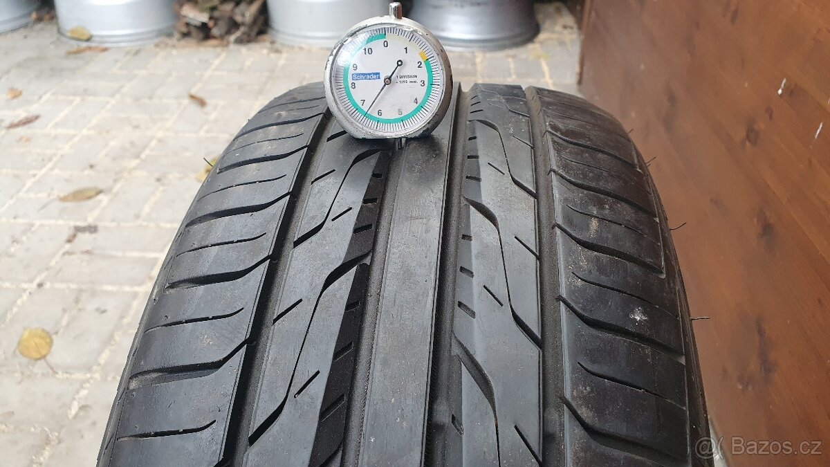 2x Letní Pneu 215/35 R18 Toyo 2015