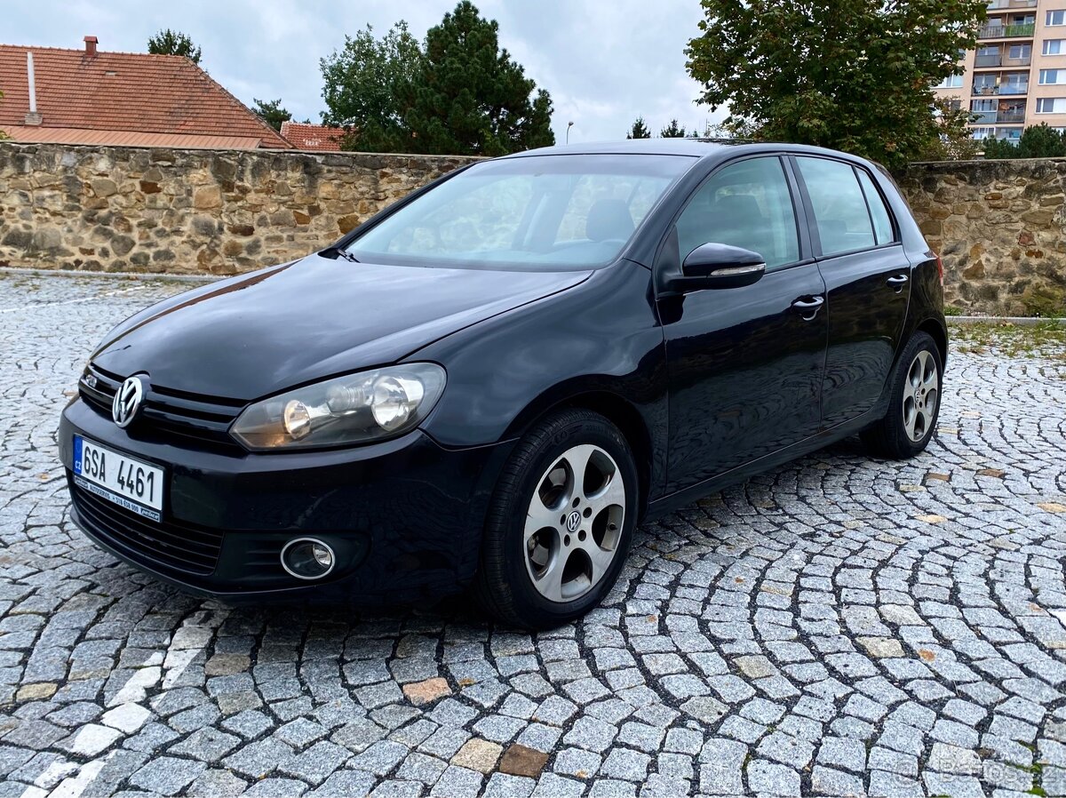 Volkswagen Golf VI 2.0TDI Common Rail Servisní kniha