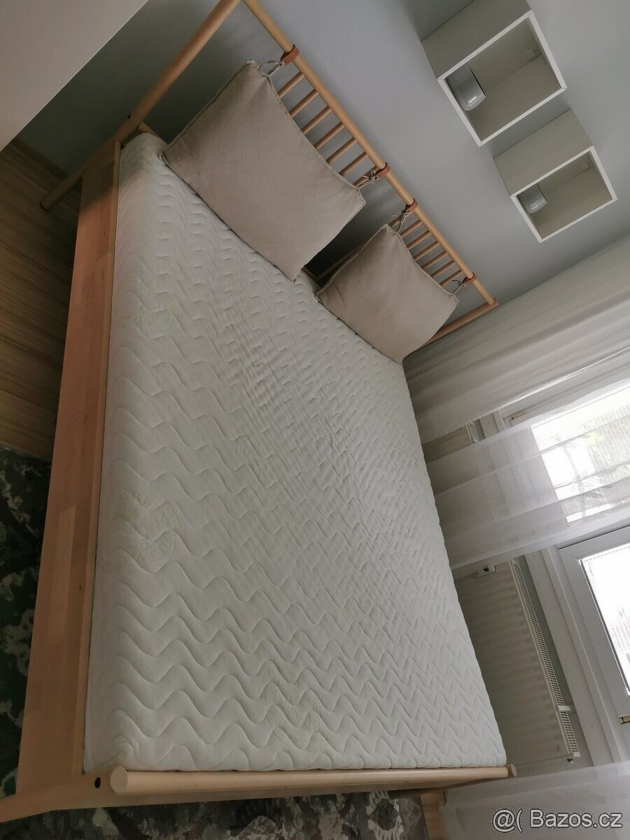 Dvojlůžkovámanželská postel, bříza dýha/Lindbåden+matrace