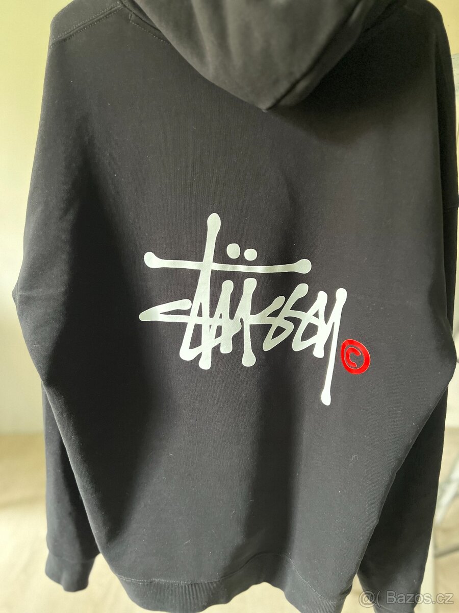 STUSSY HOODIE