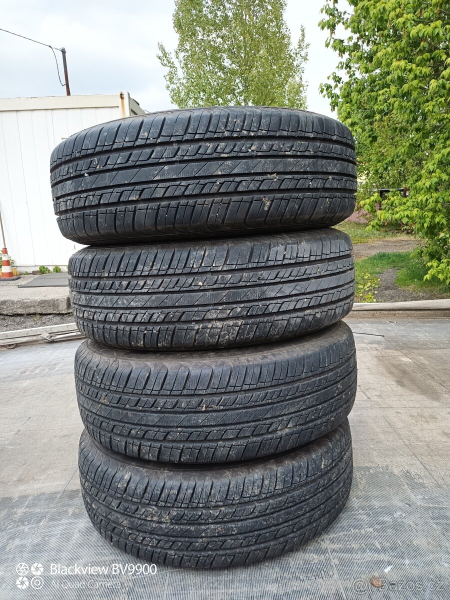 Letní Pneu 195/65 R 15 na disku Fiat 4x98.