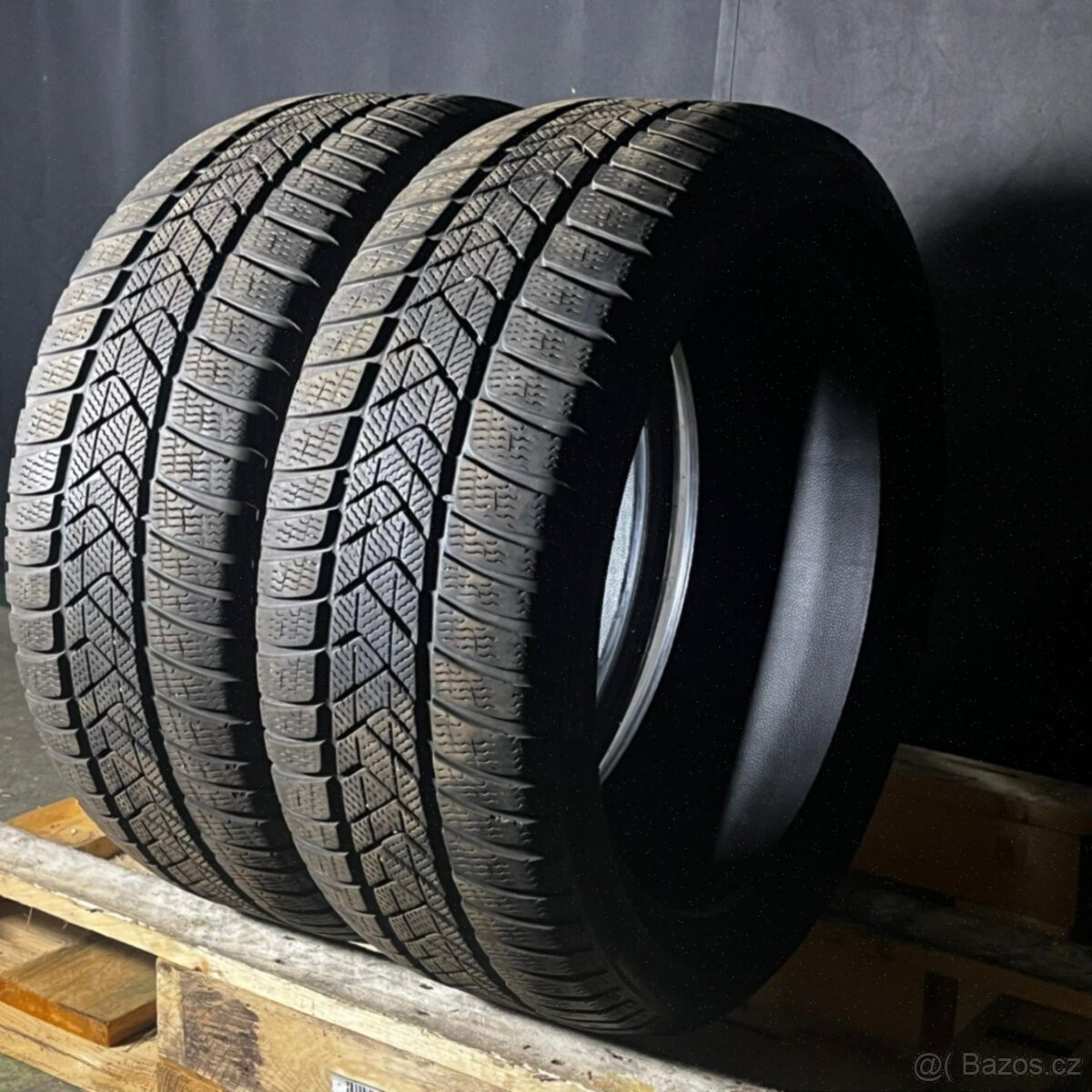 Zimní pneu 245/40 R19 98V Pirelli 8mm