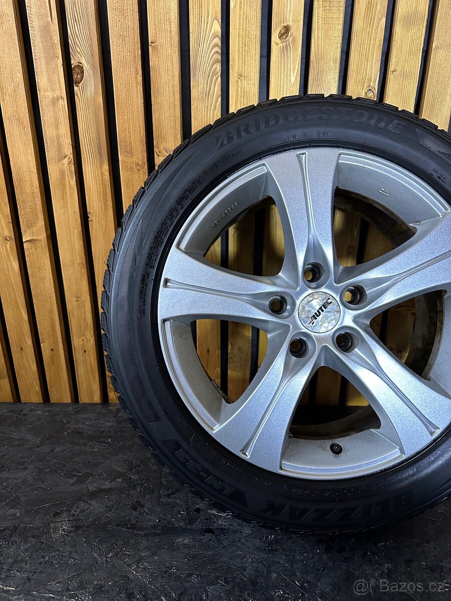 Alu kola 5x120 r17 se zimním pneu (autec)