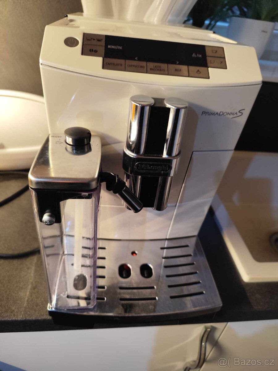 Prodám Kávovar DeLonghi ECAM 26.455 WM PrimaDonna