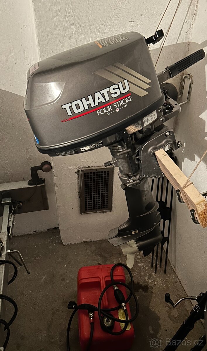 Lodní motor Tohatsu 5hp, po servise