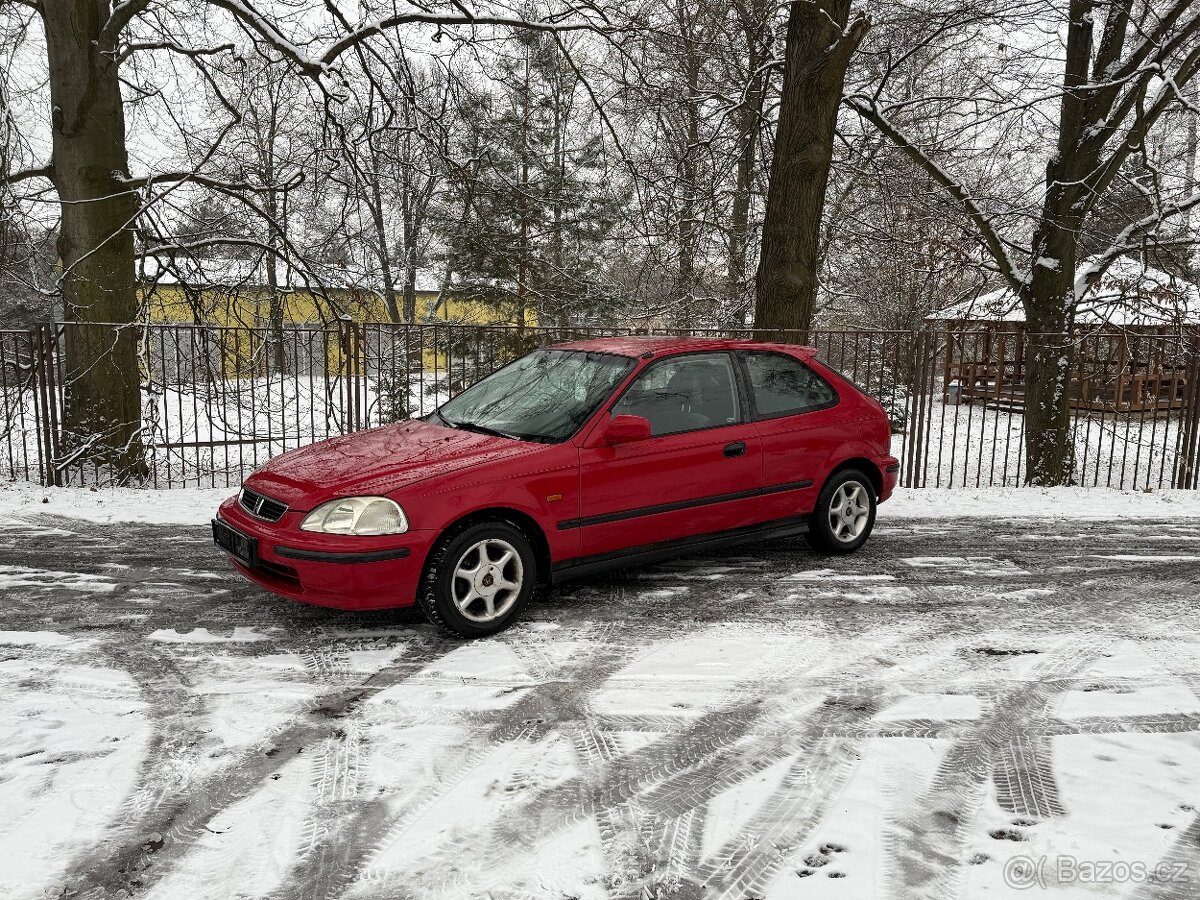 Honda Civic 6G EJ6 1998 hatchback