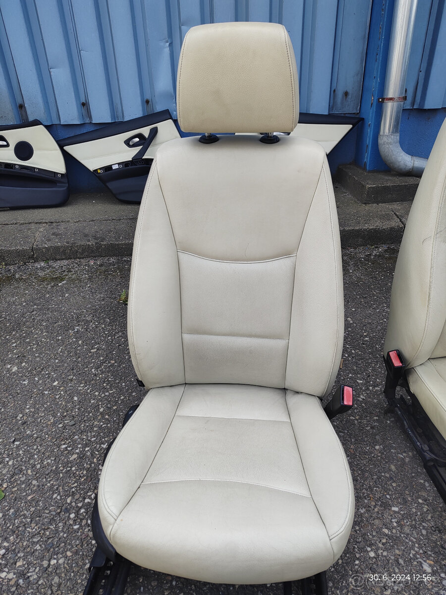 sedačky BMW E90-Dakota lemon
