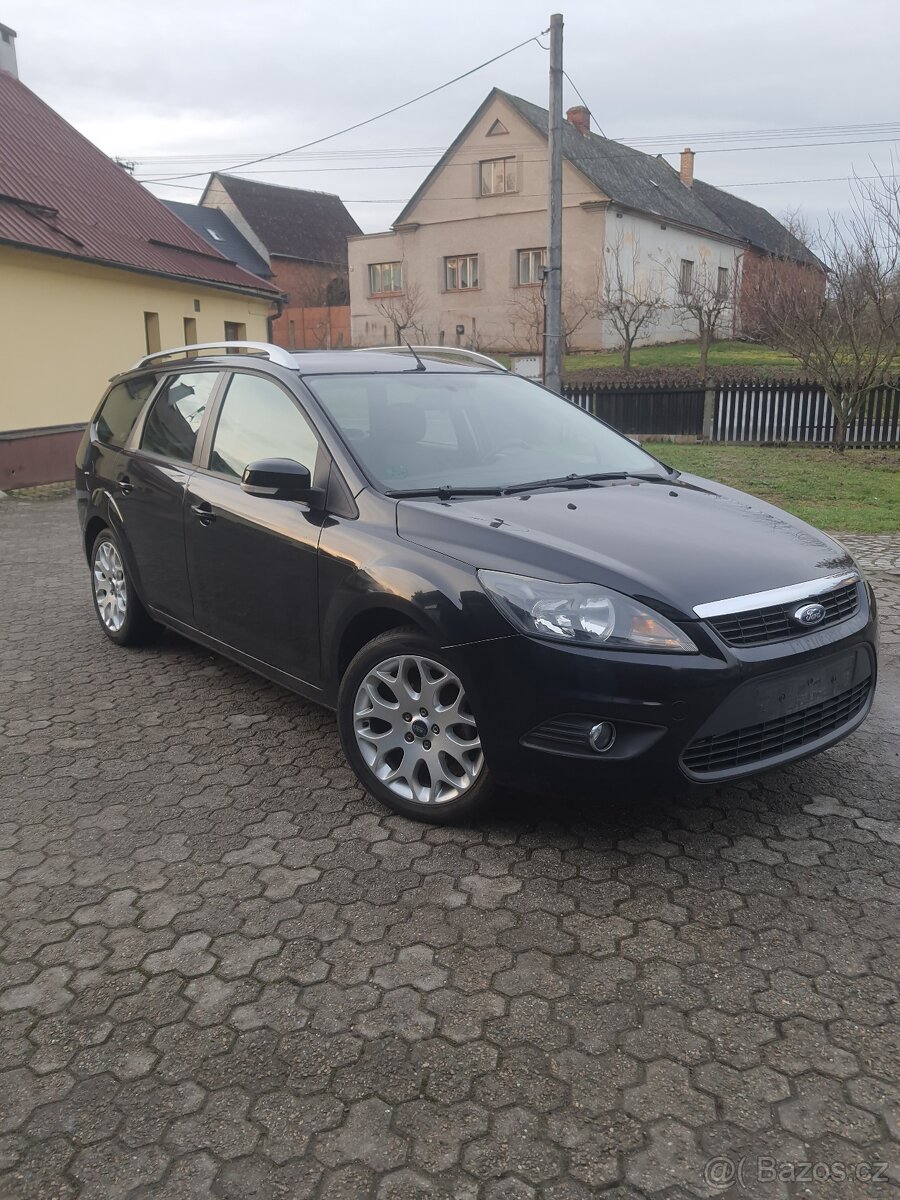 Ford focus ll 1.6i 74kw rv.2009