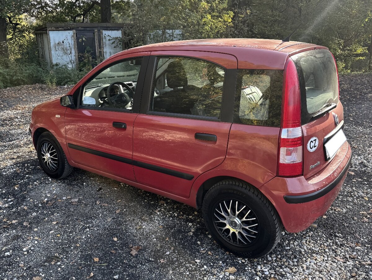 Fiat Panda 1.1.40kw r.v. 2004 po rozvodech ,serviska,ČR