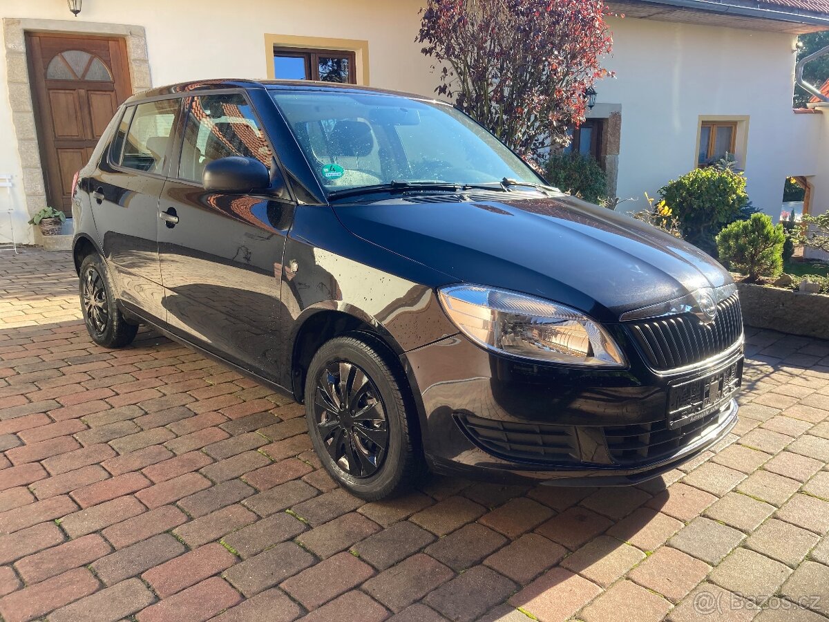 Škoda Fabia 1,2 benzin 1majitel 56 tis km servis kniha