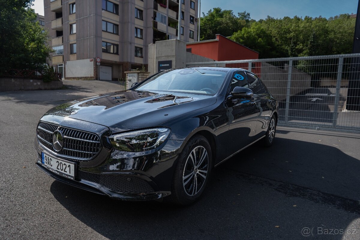 Mercedes Benz E220D 4MATIC 2022 w213 Facelift