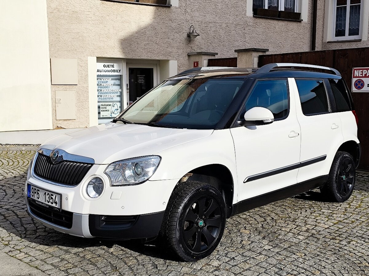 Škoda Yeti 4x4 2.0TDi 125kW, panorama,tažné,xenony,parkování