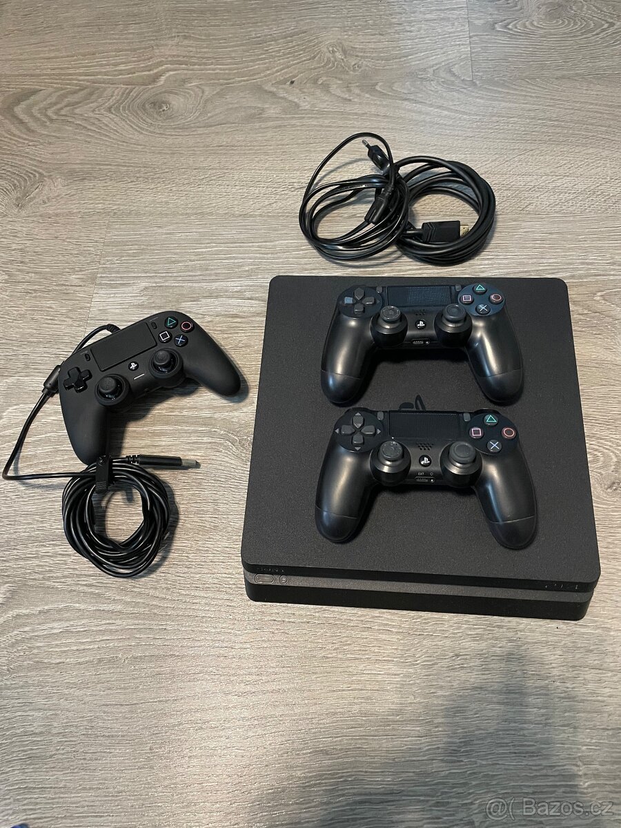 PlayStation 4 (500gb)