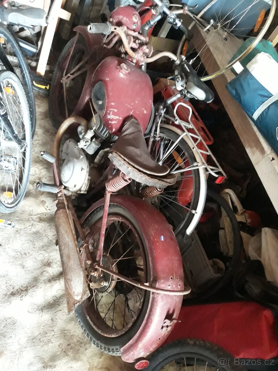 Motocykl Standard