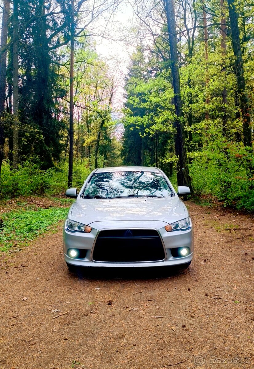 Mitsubishi Lancer sportback 1.8 105kw