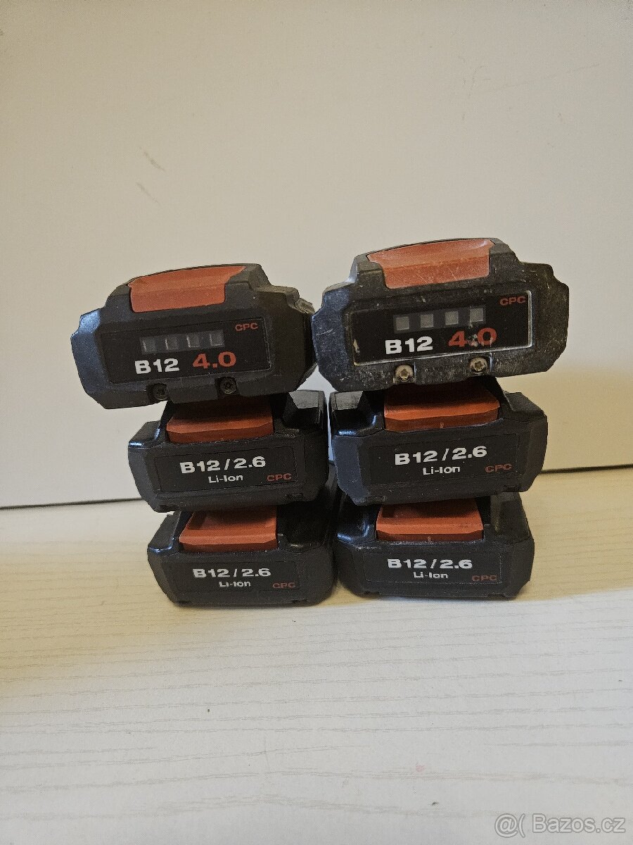 Hilti b12 - 2.6 ah , b12 - 4.0 ah