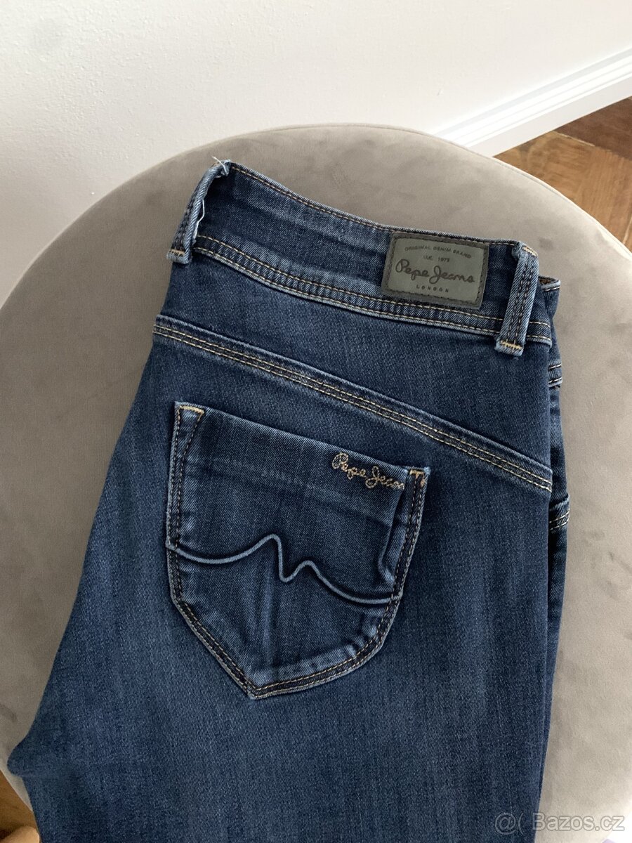 Značkové Pepe jeans dámské džíny