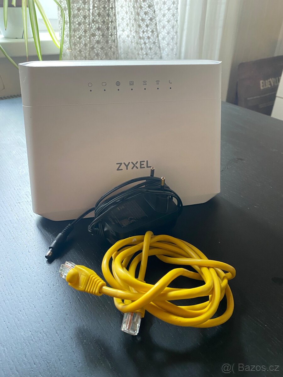 Router wifi ZYXEL B711