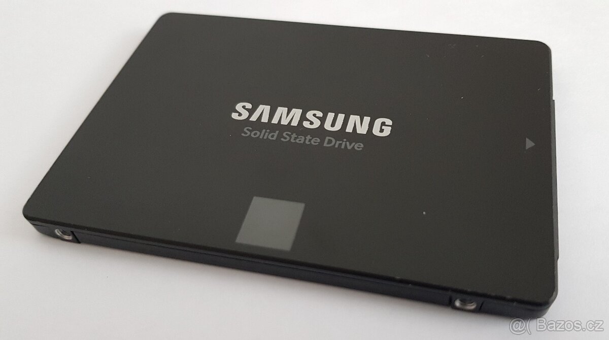 SSD Samsung 870 EVO disk 2TB, SATA 2.5", nepoužitý