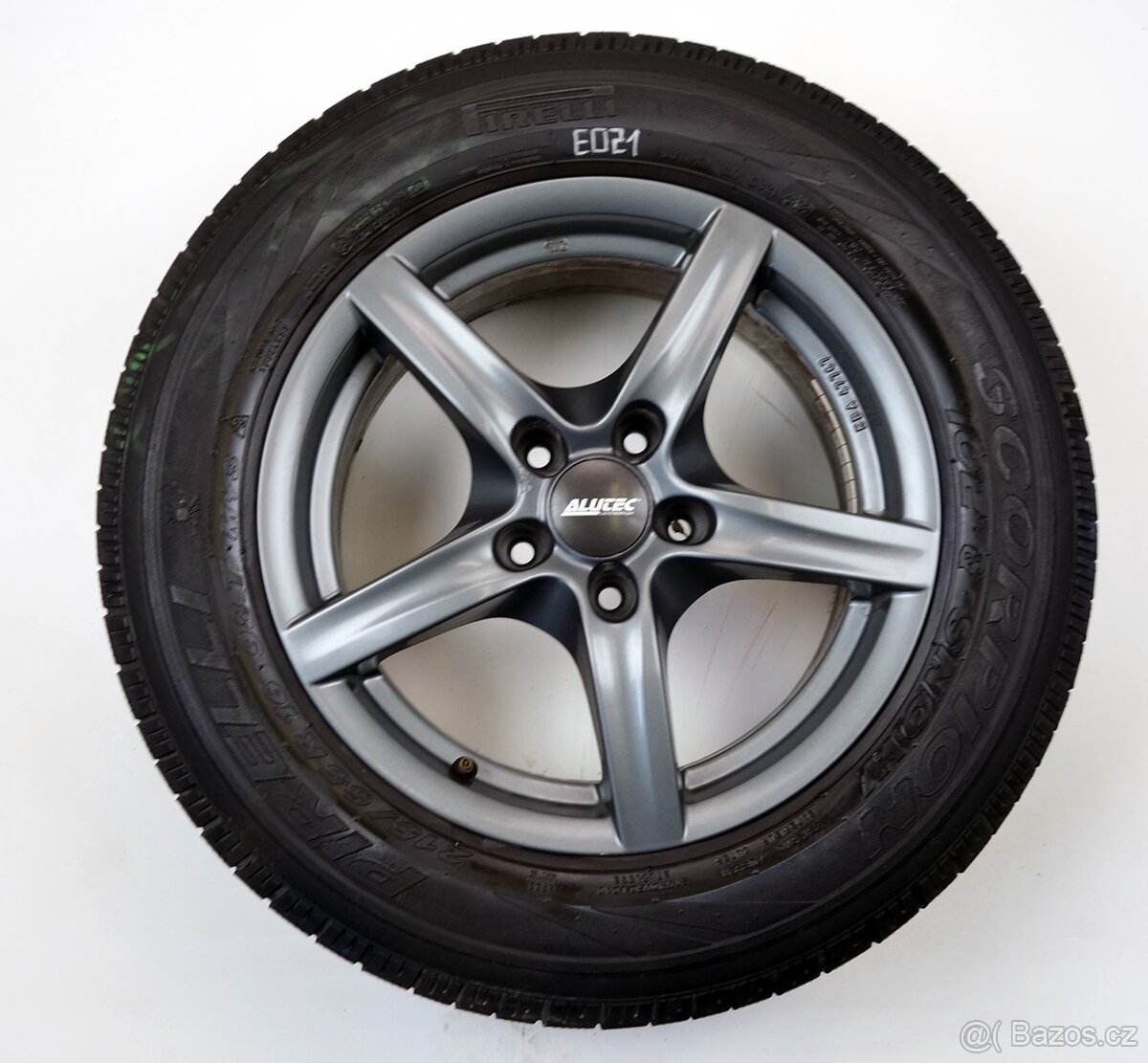 Hyundai Tucson - 16" alu kola - Zimní pneu